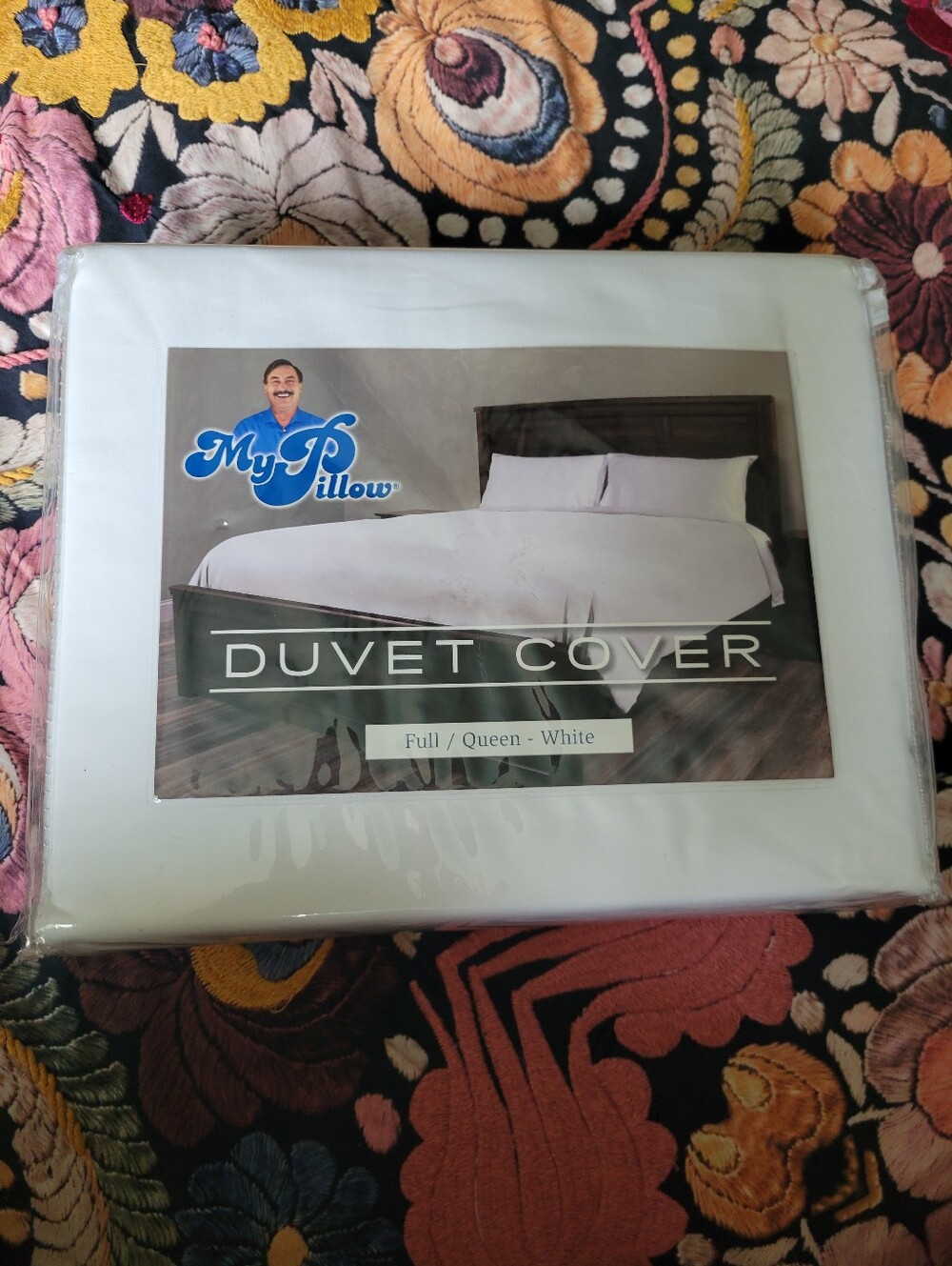 My Pillow Brand White Full/Queen Duvet Cover Set 400 TC Egyptian Cotton